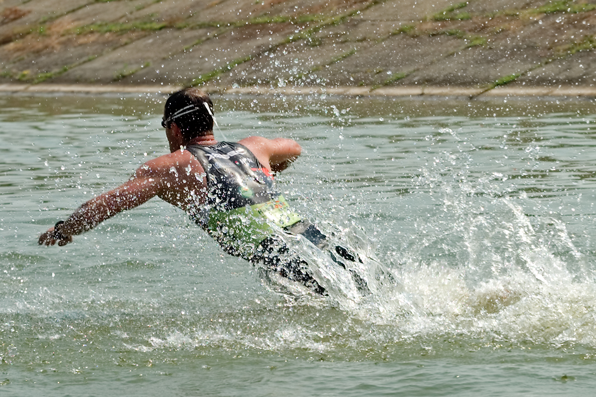 x2s swim ostoros triathlon jump